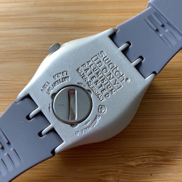 Swatch Watch - YLS4009 - TILE FUCHSIA - Picture 3 of 6